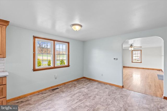 6424 OLD HANOVER RD, Hanover, PA 17331