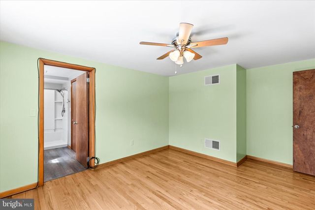 6424 OLD HANOVER RD, Hanover, PA 17331