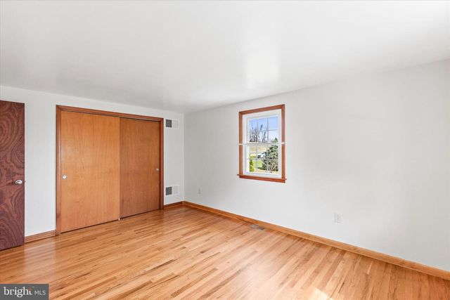 6424 OLD HANOVER RD, Hanover, PA 17331