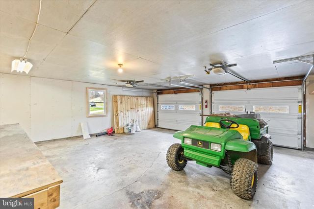 6424 OLD HANOVER RD, Hanover, PA 17331