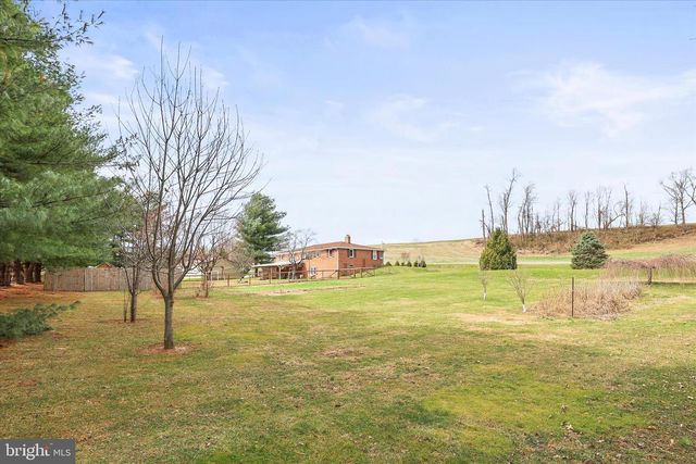 6424 OLD HANOVER RD, Hanover, PA 17331