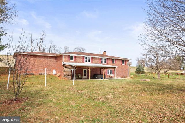 6424 OLD HANOVER RD, Hanover, PA 17331