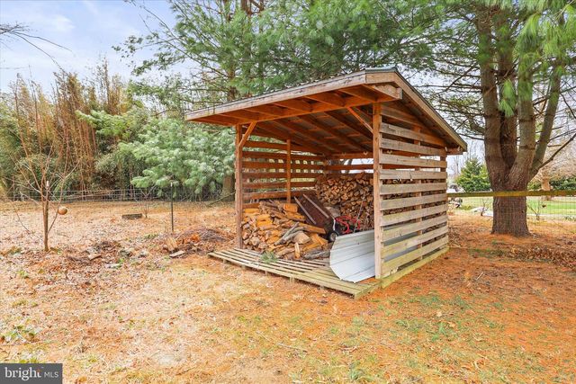 6424 OLD HANOVER RD, Hanover, PA 17331