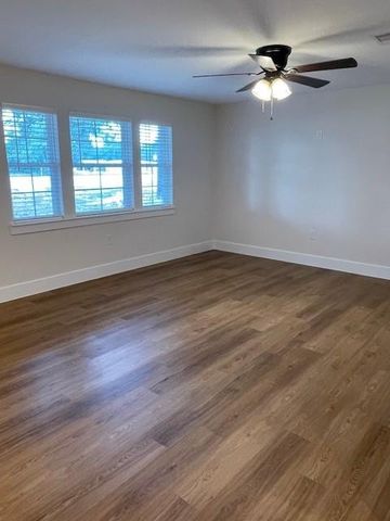 15230 Highway 36, Needville, TX 77461