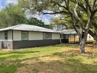 15230 Highway 36, Needville, TX 77461
