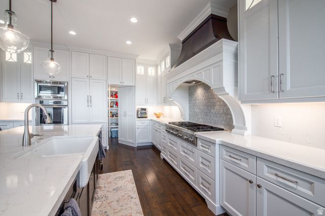 12056 S CORTINA CREST DR, Draper, UT 84020