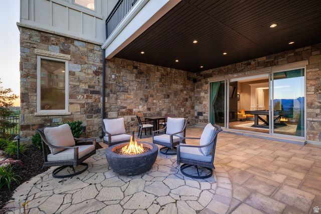 12056 S CORTINA CREST DR, Draper, UT 84020