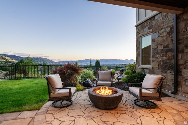 12056 S CORTINA CREST DR, Draper, UT 84020