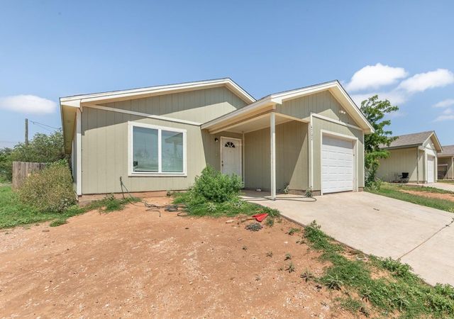 4702 Ave C, Lubbock, TX 79404