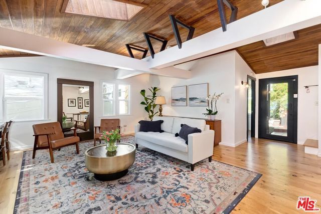 9826 Portola Drive, Beverly Hills, CA 90210