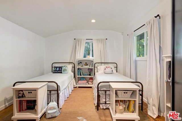 9826 Portola Drive, Beverly Hills, CA 90210