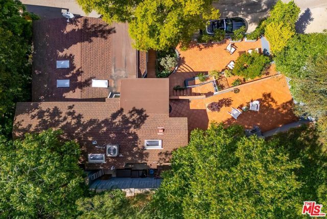 9826 Portola Drive, Beverly Hills, CA 90210