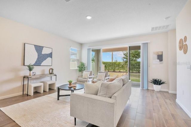 947 GRIFFON AVENUE, Lake Alfred, FL 33850