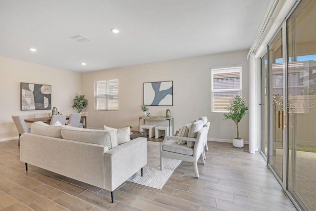 947 GRIFFON AVENUE, Lake Alfred, FL 33850