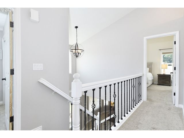 151 Se CONDOR Dr, Gresham, OR 97080