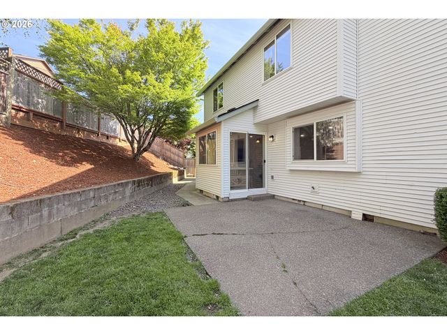 151 Se CONDOR Dr, Gresham, OR 97080