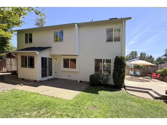 151 Se CONDOR Dr, Gresham, OR 97080