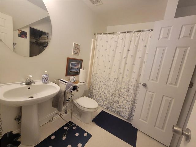 3330 Wellbrook Drive, Loganville, GA 30052