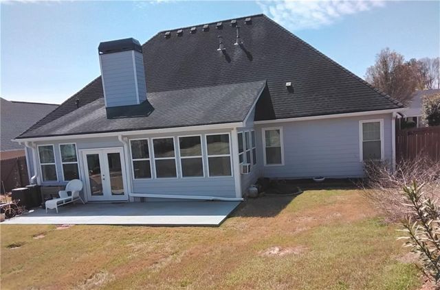 3330 Wellbrook Drive, Loganville, GA 30052