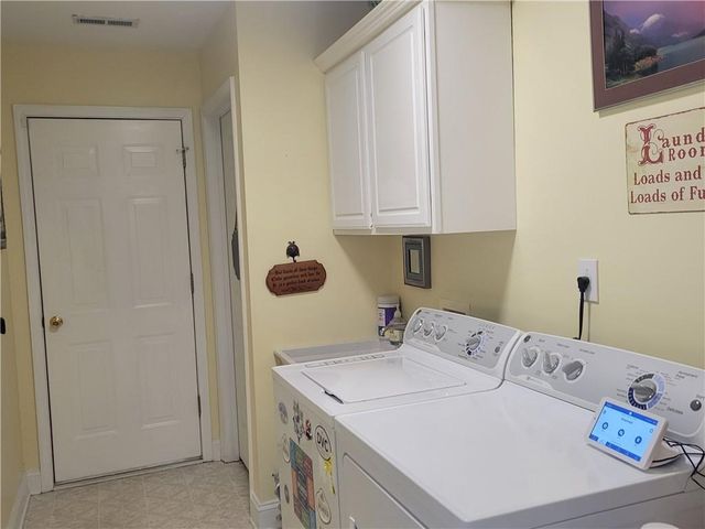 3330 Wellbrook Drive, Loganville, GA 30052