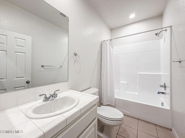 3143 Moss Landing Boulevard, Oxnard, CA 93036