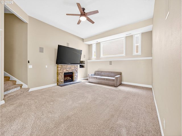 5128 FIRWOOD Dr, West Linn, OR 97068