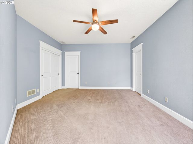 5128 FIRWOOD Dr, West Linn, OR 97068