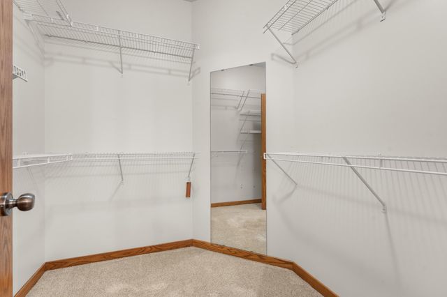 2535 Superior Lane NW, Rochester, MN 55901