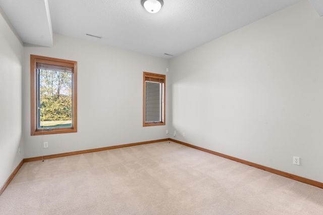 2535 Superior Lane NW, Rochester, MN 55901