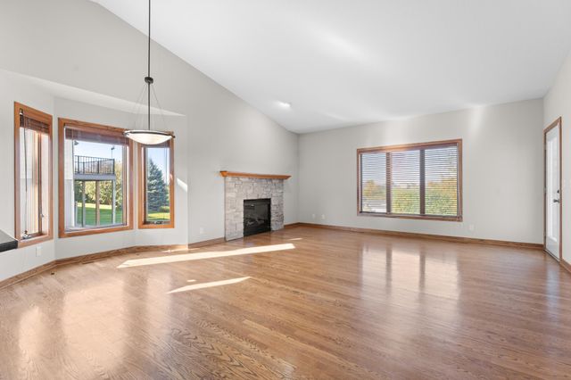 2535 Superior Lane NW, Rochester, MN 55901