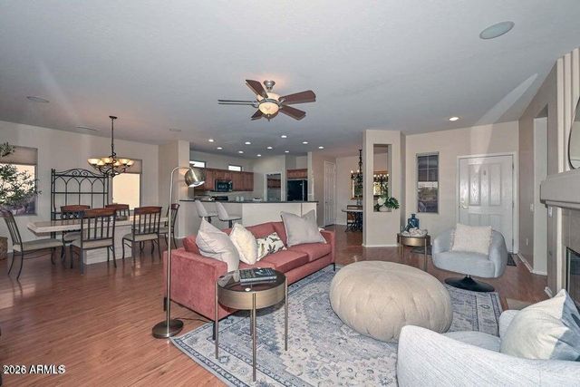 17547 W CALISTOGA Drive, Surprise, AZ 85387