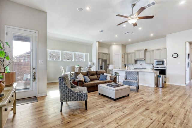 22614 Maidengrass Lane LN, Lago Vista, TX 78645