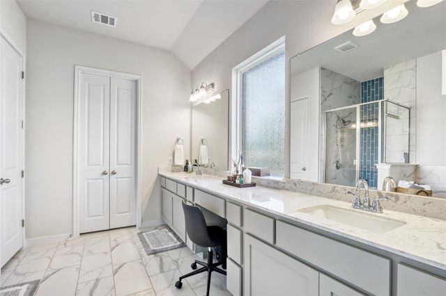 22614 Maidengrass Lane LN, Lago Vista, TX 78645