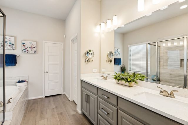 10517 Oates Branch Lane, Fort Worth, TX 76126