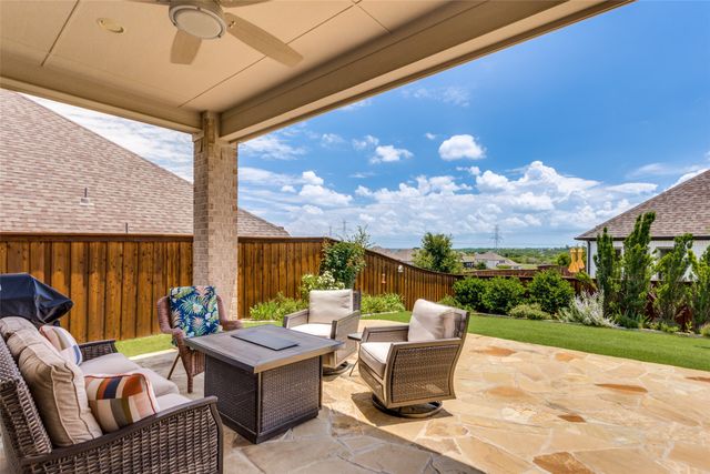 10517 Oates Branch Lane, Fort Worth, TX 76126