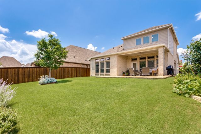 10517 Oates Branch Lane, Fort Worth, TX 76126