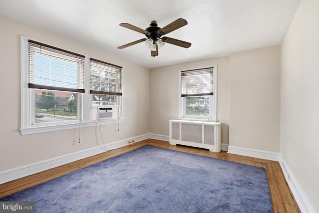 301 N MANOA RD, Havertown, PA 19083
