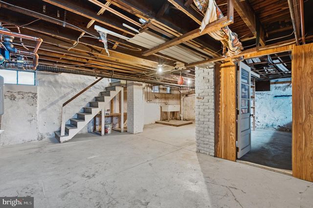 301 N MANOA RD, Havertown, PA 19083