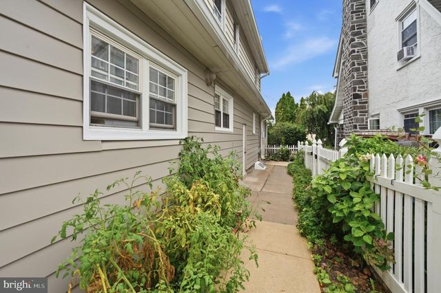 301 N MANOA RD, Havertown, PA 19083