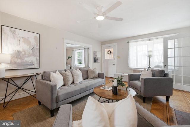 301 N MANOA RD, Havertown, PA 19083