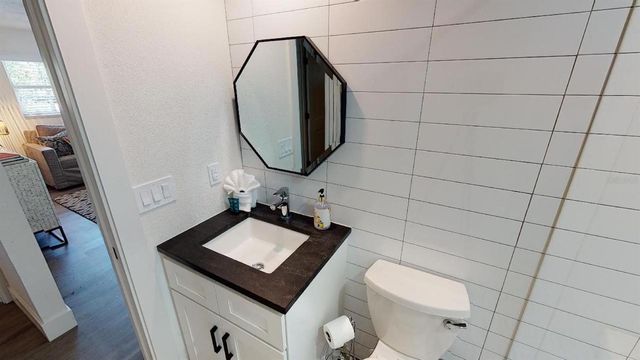 1910 MORRILL STREET, Sarasota, FL 34236