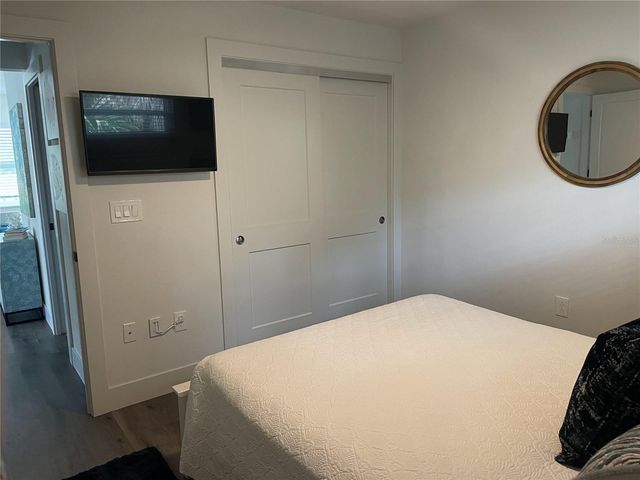 1910 MORRILL STREET, Sarasota, FL 34236