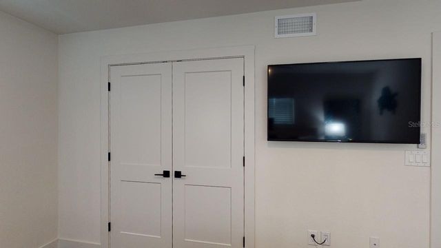 1910 MORRILL STREET, Sarasota, FL 34236