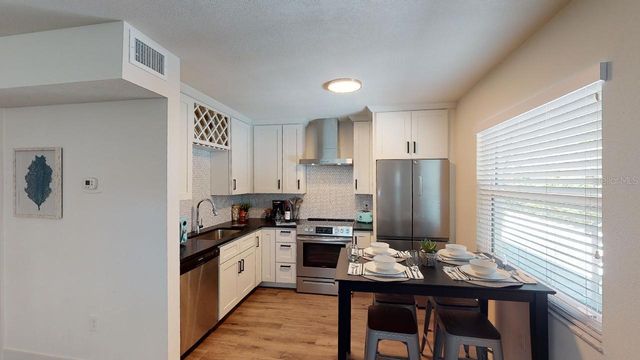 1910 MORRILL STREET, Sarasota, FL 34236