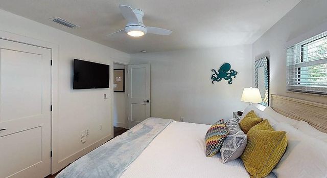 1910 MORRILL STREET, Sarasota, FL 34236