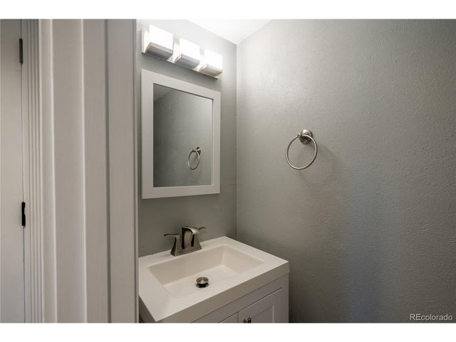 10615 Albion St, Denver, CO 80233