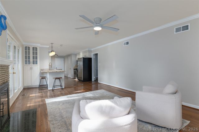 3730 S Evanston Avenue, Tulsa, OK 74105