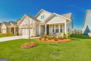 284 Pecks Court, Hoschton, GA 30548
