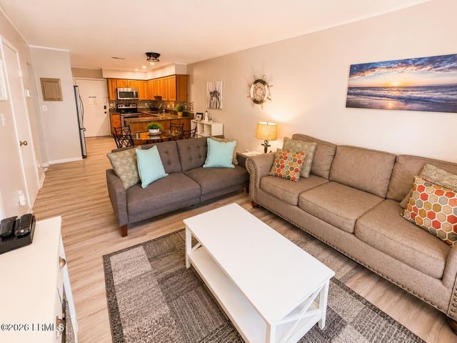 45 Folly Field Rd Apt 11J, Hilton Head Island, SC 29928