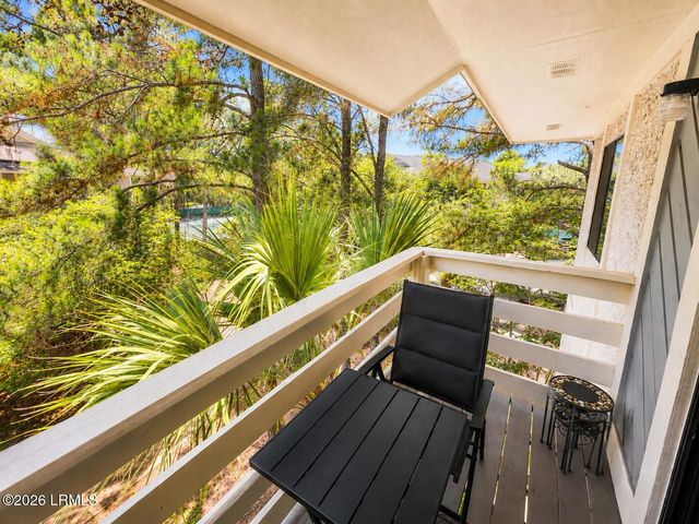 45 Folly Field Rd Apt 11J, Hilton Head Island, SC 29928